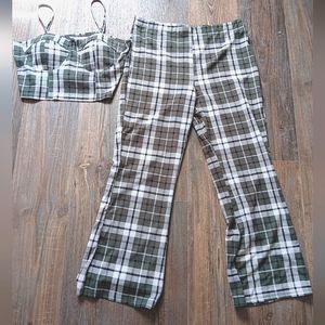 Green and white two piece in size xl (15-17) US
